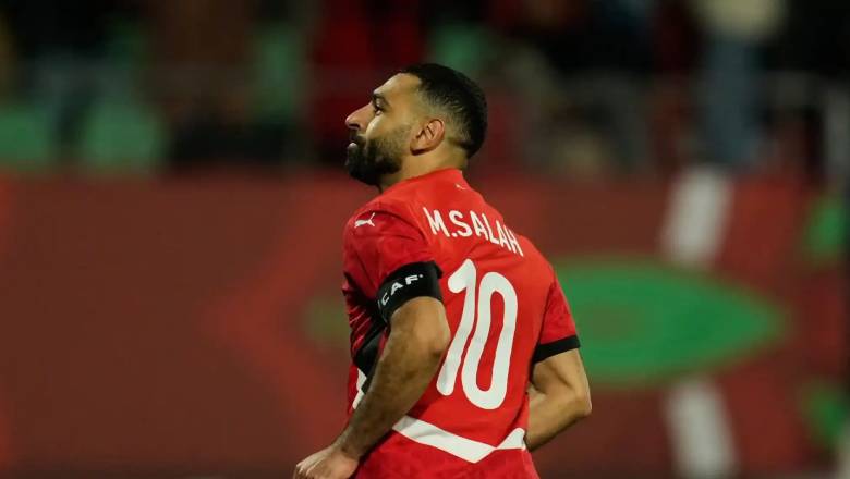 Mohamed Salah faces criticism from Muslim fans over Christmas photo - Ảnh 2