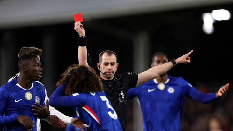 Chelsea drop to 8th place as winless run extends to five games - Ảnh 2