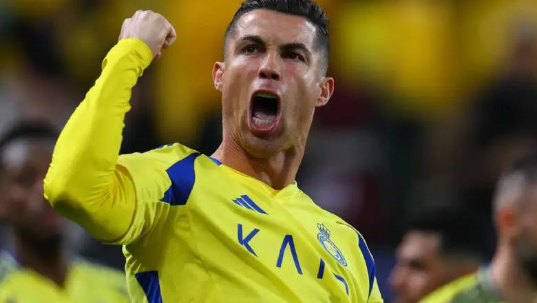 960 and counting! Cristiano Ronaldo fires Al Nassr to victory in Saudi Pro League - Ảnh 2