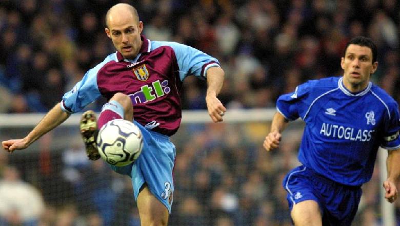 10 shortest football player in the Premier League: Arsenal wonderkid, the famous touchline &lsquo;F1&rsquo; - Ảnh 5