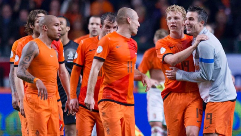 10 greatest football teams that play in orange: How a coach&rsquo;s wife and a referee shaped a legend - Ảnh 4