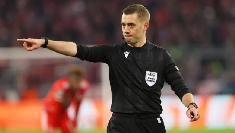 How much do football referees earn?  - Ảnh 3