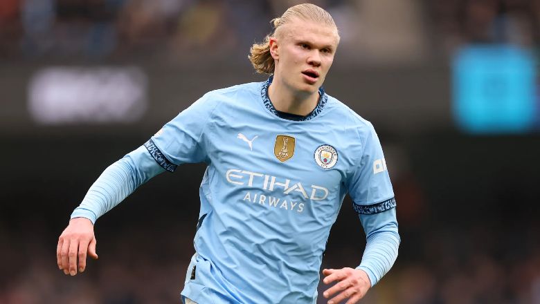 What position does Erling Haaland play? - Ảnh 2