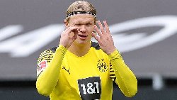 What position does Erling Haaland play?
