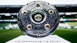 How many games are there in a Bundesliga season per team?
